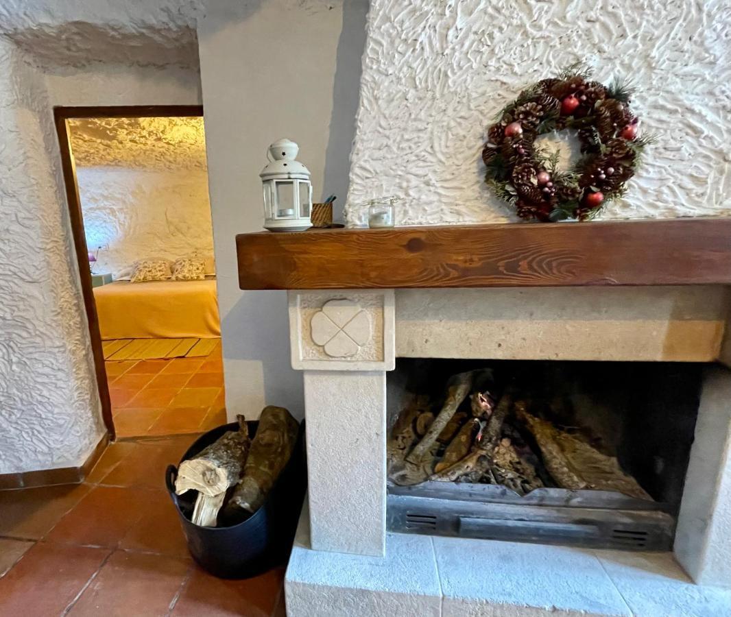 Villa Cueva De La Abuela Maria Alcala del Jucar Exterior foto